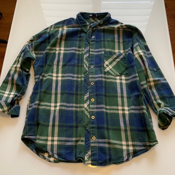 Oversized Plaid Shirt - Picture 1 of 3